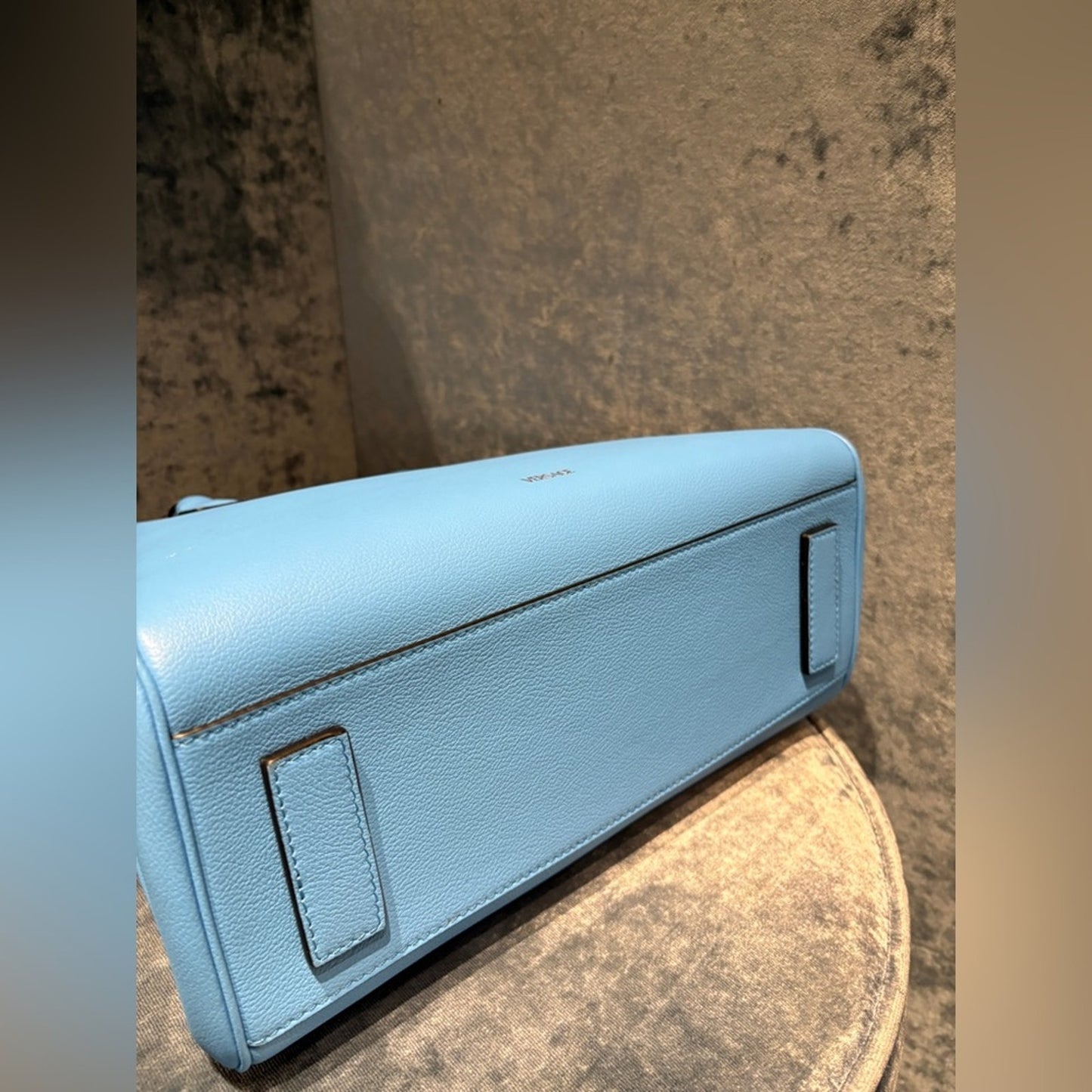 Versace La Medusa Medium Tote Leather Top handle Bag