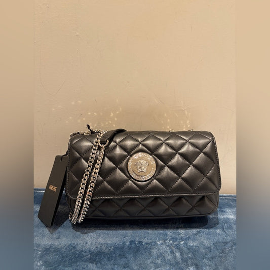 Black Medusa icon Quilted Chain Shoulder Bag