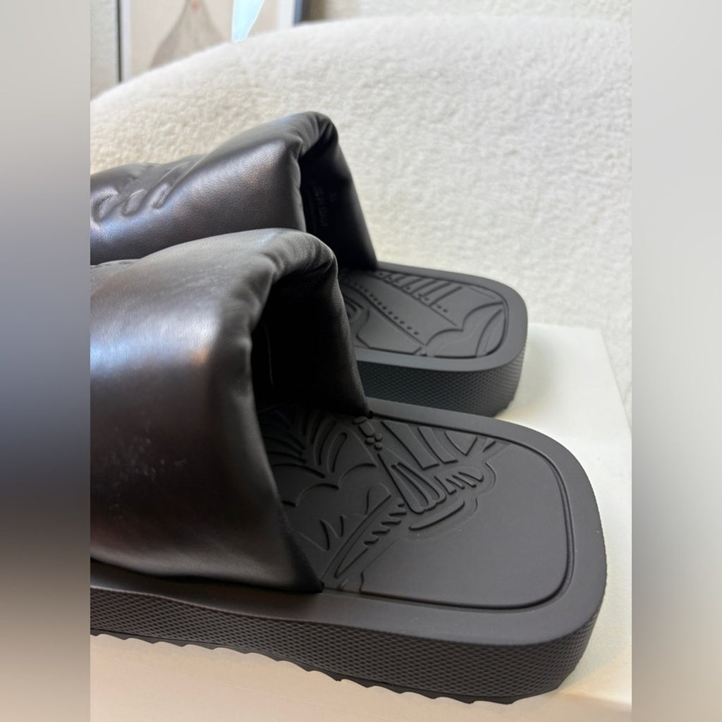 Burberry women’s ekd lambskin leather slides