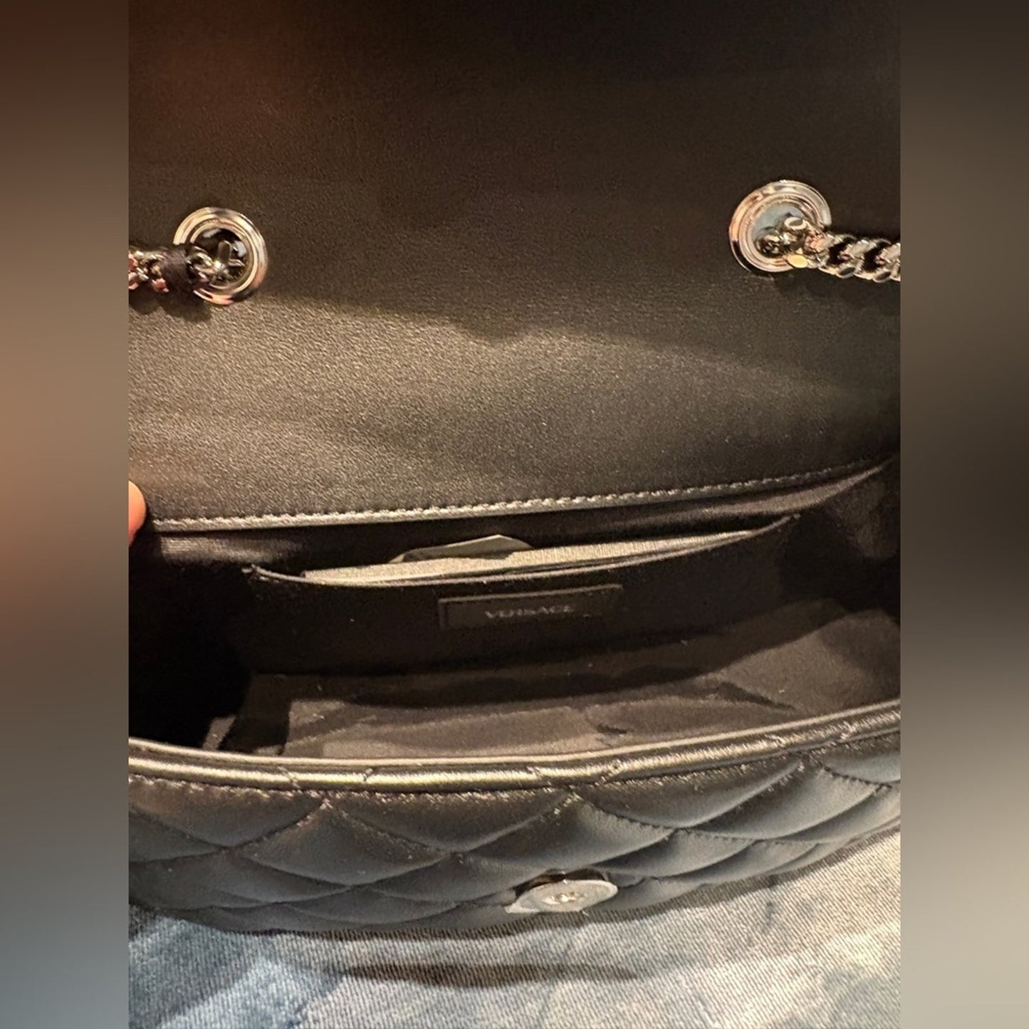 Black Medusa icon Quilted Chain Shoulder Bag