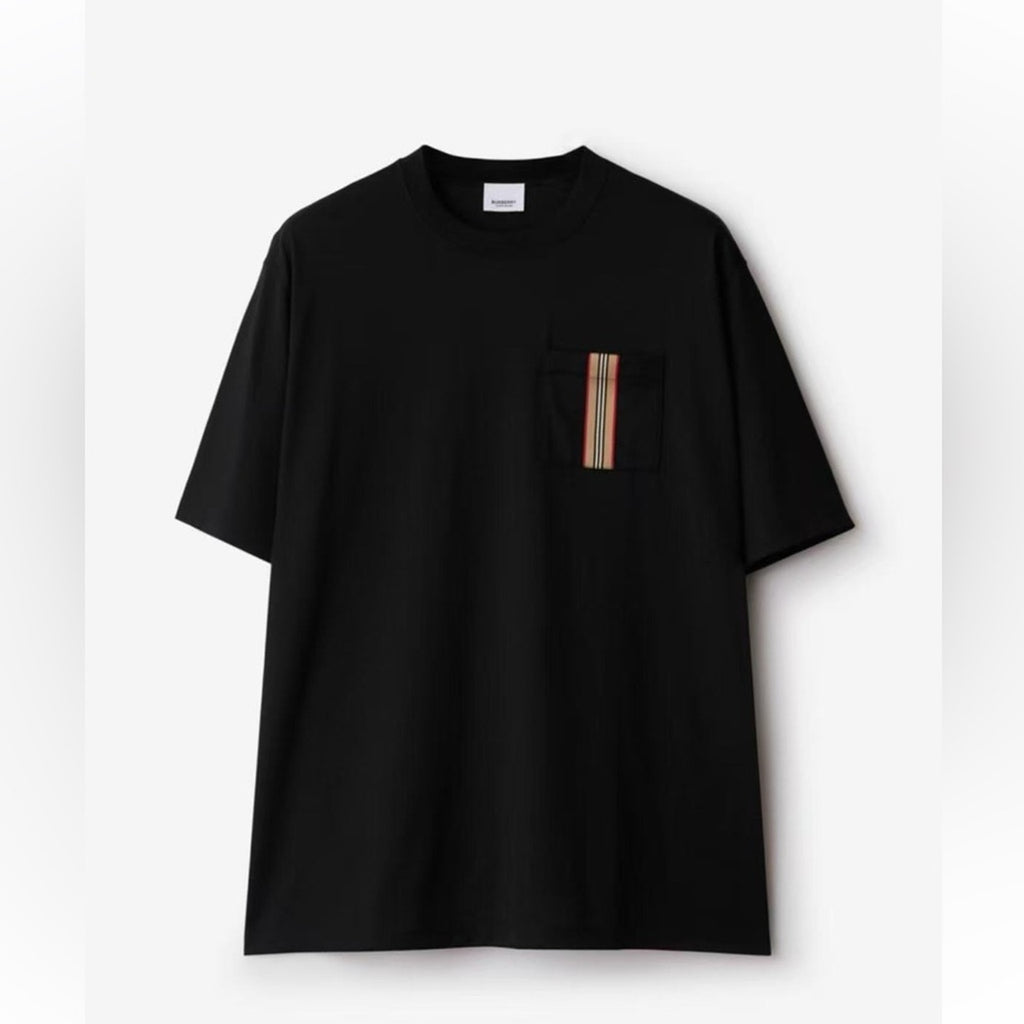Burberry men’s oversized Black Short Sleeve Tee